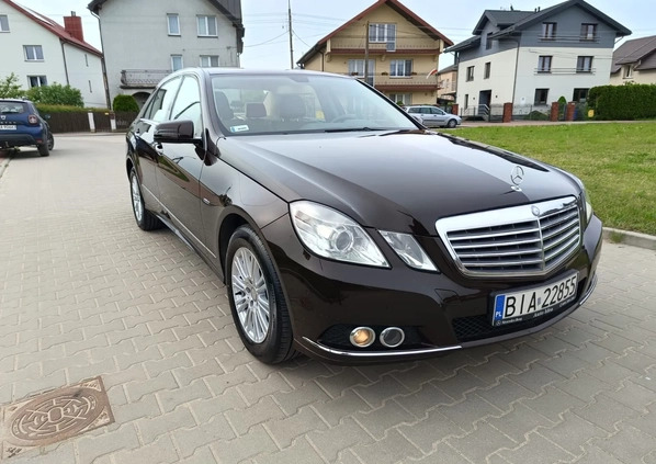 Mercedes-Benz Klasa E cena 52000 przebieg: 130000, rok produkcji 2010 z Łapy małe 326